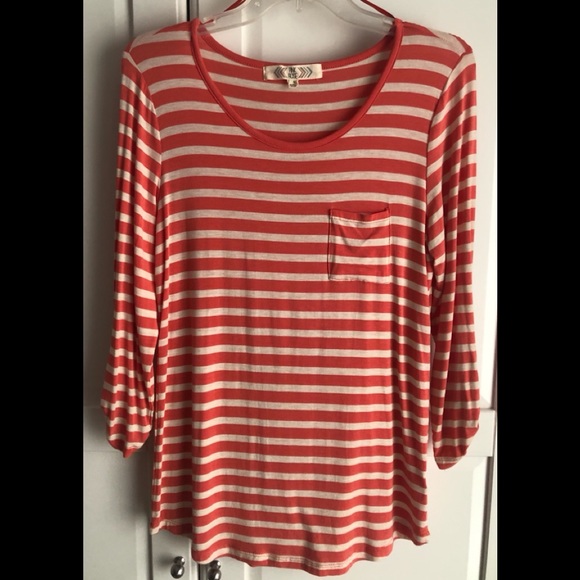 NWOT*HIPPIE ROSE*BRAND NEW*NEVER WORN*LRGE*SOFT KNIT*POCKET - Picture 9 of 9